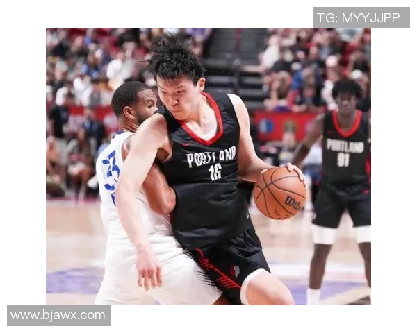 305开拓者与鹈鹕激战正酣球迷期待精彩对决与精彩瞬间