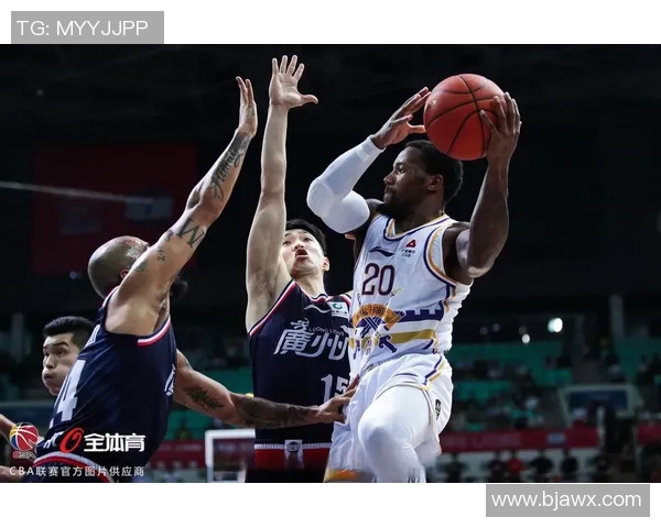 北控主场迎战广州队全力争胜期待精彩对决与球迷共庆激情时刻 北控主场迎战广州队全力争胜期待精彩对决与球迷共庆激情时刻