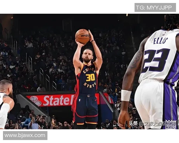 库里三分球总数突破4000大关成为NBA历史第一人再创辉煌成就