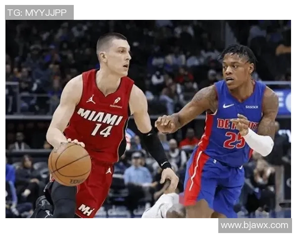 泰勒希罗的篮球之路：从新星崛起到NBA明星的成长历程