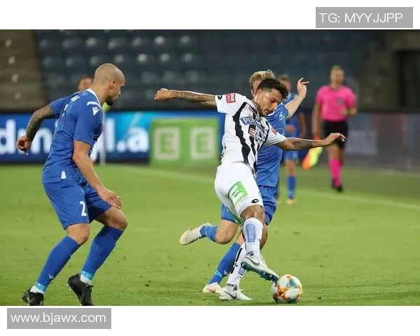 桑纳菲与兰的对决分析及比赛前瞻探讨