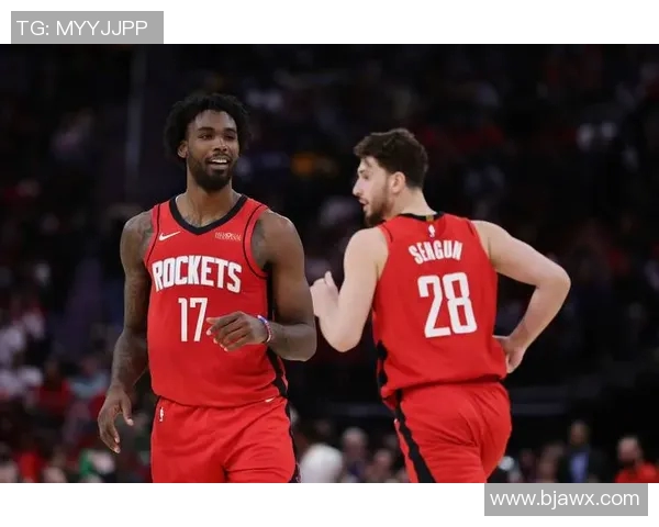 火箭队与76人队的激烈对决回顾及精彩瞬间分析