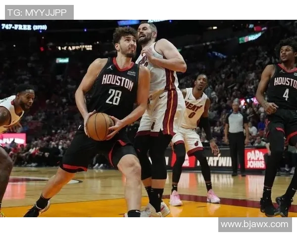 西部半决赛火箭与勇士激战正酣谁能晋级决赛争夺总冠军荣耀