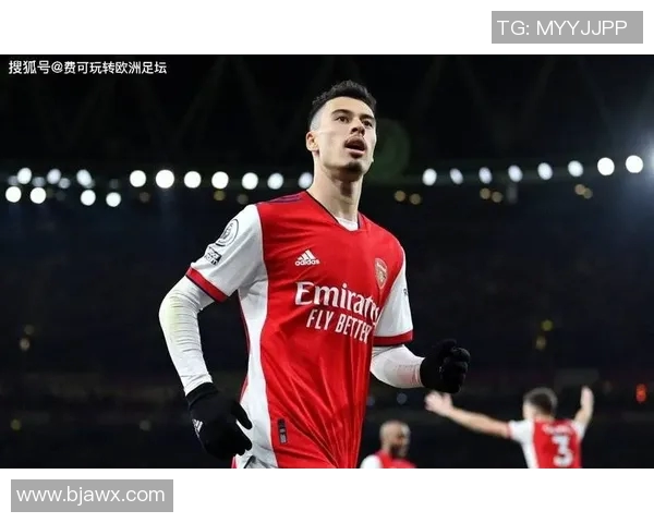 马丁内利的崛起之路：从青涩小将到足坛新星的精彩旅程