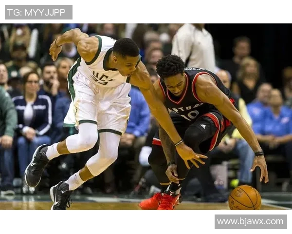 雄鹿与猛龙激战回顾精彩比赛视频全场集锦与精彩瞬间分析