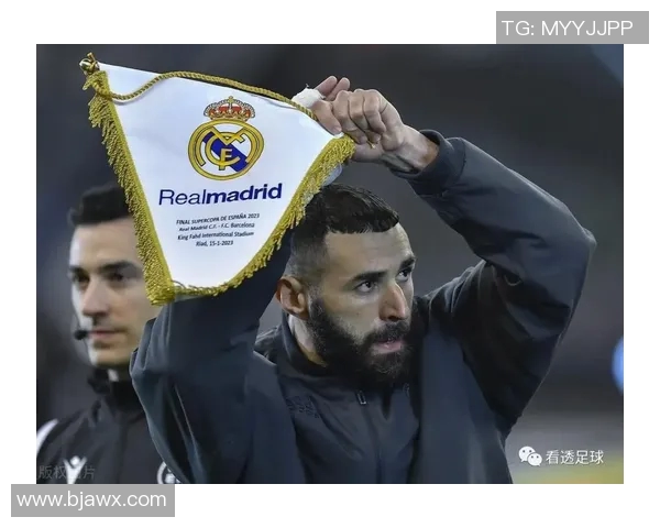 本泽马在足球历史上的传奇地位与未来发展潜力分析