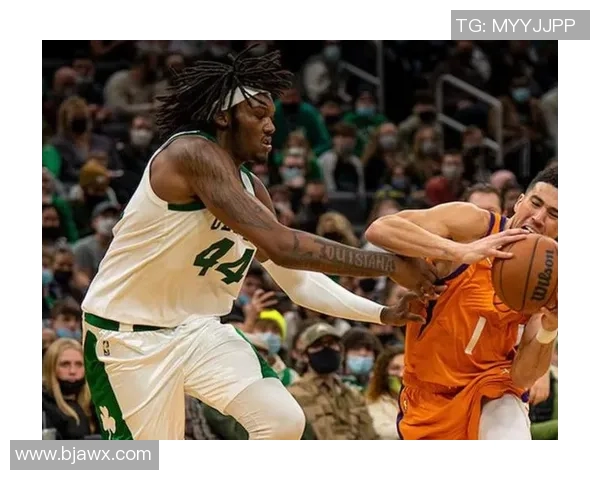 罗伯特威廉姆斯三世的篮球生涯与未来发展潜力分析 罗伯特威廉姆斯三世的篮球生涯与未来发展潜力分析