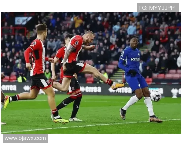 雷丁主场迎战谢菲联双方争夺英冠积分榜关键战役 雷丁主场迎战谢菲联双方争夺英冠积分榜关键战役