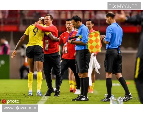 总决赛激战在即广东队与新疆队谁能问鼎冠军宝座